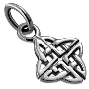 Tiny Celtic Knot Silver Pendant, pn423